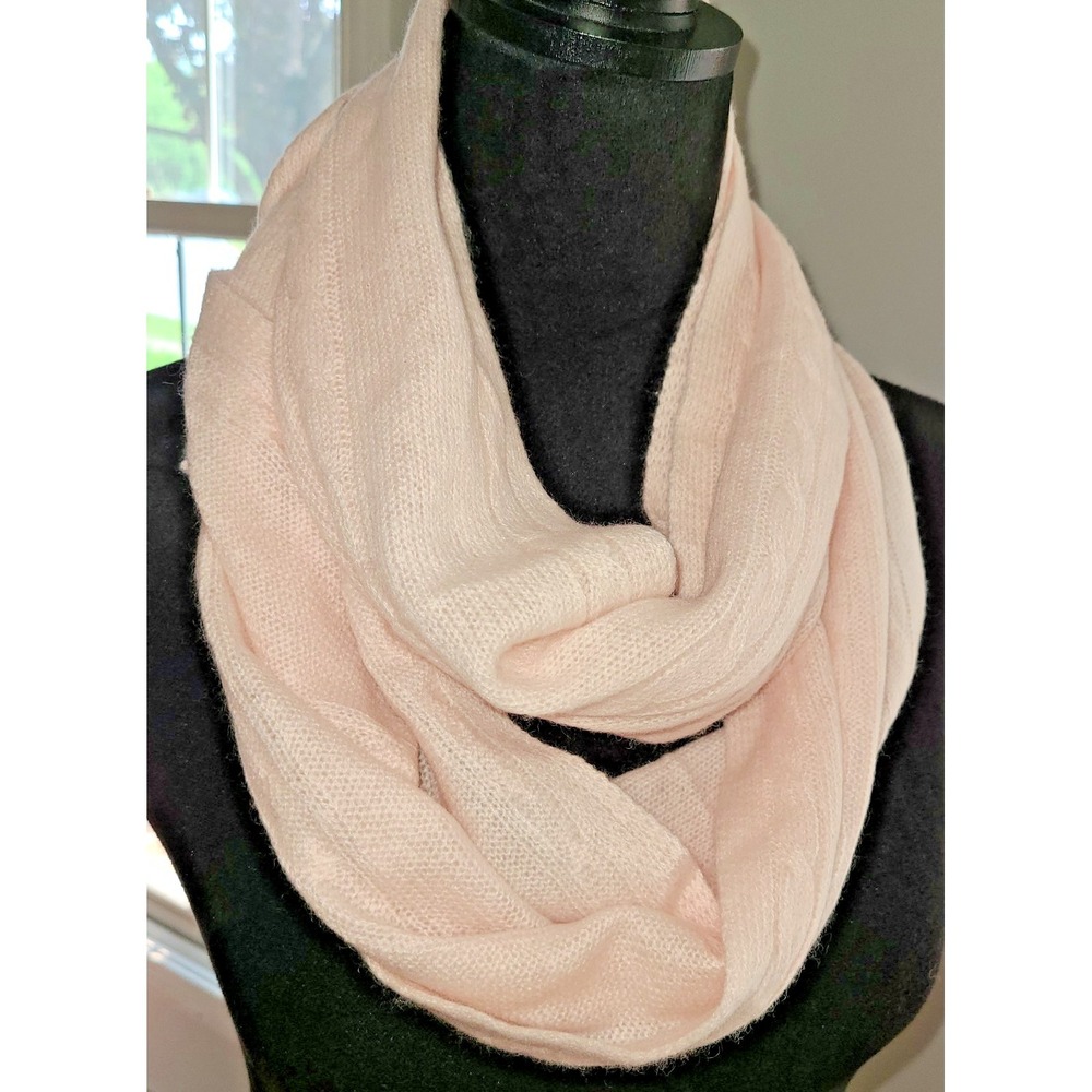 NWOT‎ Tahari Solid Pink 100% Cashmere Knit Rectangle Scarf Women's One Size